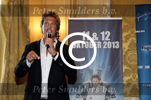 Amsterdam 8 augustus 2013
Gerard Joling en Karen en Alice Maywood tijdens persconferentie in het Amstel hotel waar ze aankondigen weer op te gaan treden tijdens concert Gerad Joling in het ziggo dome. Nick Nielsen
Peter Smulders bv