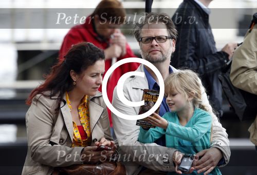 Amsterdam 10 juli 2013
Patrick Stoof met vrouw en dochter in Amsterdam.
Peter Smulders bv