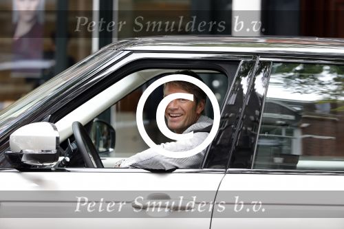 Amsterdam 9 augustus 2013
Piet Boon met zijn nieuwe Range Rover op de cornelis schuytstraat.
Peter Smulders bv