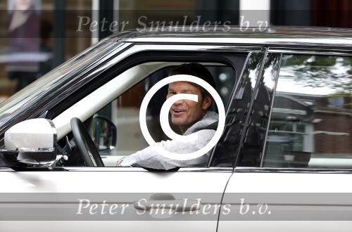 Amsterdam 9 augustus 2013
Piet Boon met zijn nieuwe Range Rover op de cornelis schuytstraat.
Peter Smulders bv