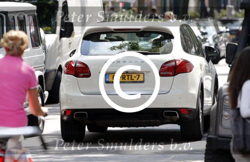 Amsterdam 9 augustus 2013
Porsche cayenne met het kenteken RTL7
Peter Smulders bv