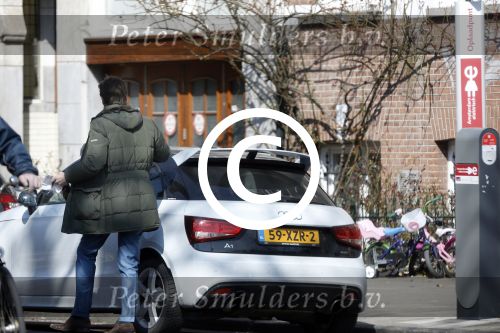 Amsterdam 3 april 2013
Prins Maurits bij zijn AUDI A1 sportauto
Peter Smulders bv