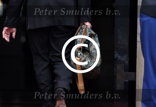 Amsterdam 27 juni 2013
Prinses Beatrix verlaat het paleis op de dam.
Peter Smulders bv
