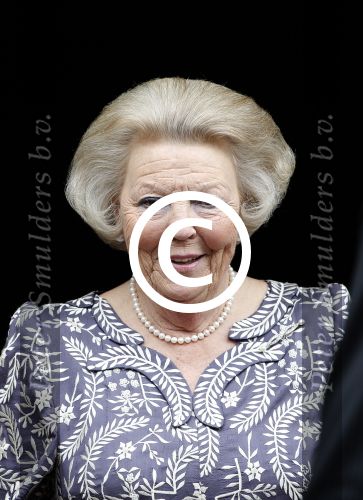 Amsterdam 27 juni 2013
Prinses Beatrix verlaat het paleis op de dam.
Peter Smulders bv