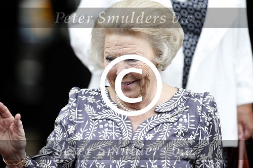 Amsterdam 27 juni 2013
Prinses Beatrix verlaat het paleis op de dam.
Peter Smulders bv