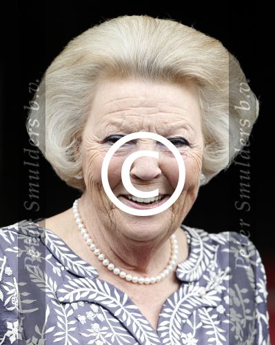 Amsterdam 27 juni 2013
Prinses Beatrix verlaat het paleis op de dam.
Peter Smulders bv