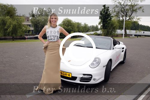 Amsterdam 26 juni 2013
Jackie\'s best dressed in the oyster club bij het olympisch stadion. Renate Verbaan
Peter Smulders bv