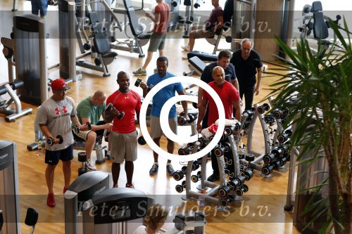 Amsterdam 23 juli 2013
Replay aan het trainen met personal trainer Oswin Beingsick.
Peter Smulders bv