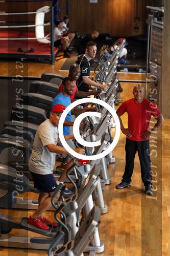 Amsterdam 23 juli 2013
Replay aan het trainen met personal trainer Oswin Beingsick.
Peter Smulders bv