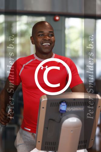 Amsterdam 23 juli 2013
Replay aan het trainen met personal trainer Oswin Beingsick.
Peter Smulders bv