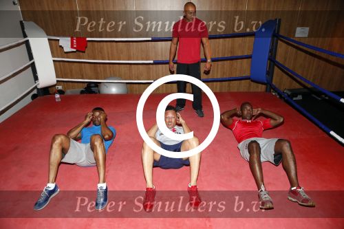 Amsterdam 23 juli 2013
Replay aan het trainen met personal trainer Oswin Beingsick.
Peter Smulders bv