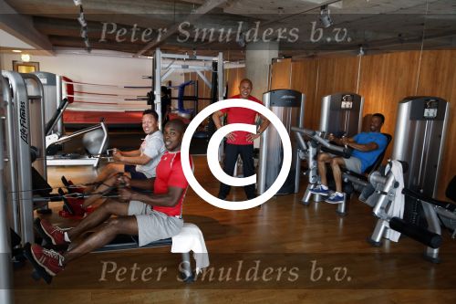 Amsterdam 23 juli 2013
Replay aan het trainen met personal trainer Oswin Beingsick.
Peter Smulders bv