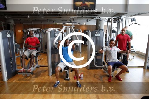 Amsterdam 23 juli 2013
Replay aan het trainen met personal trainer Oswin Beingsick.
Peter Smulders bv