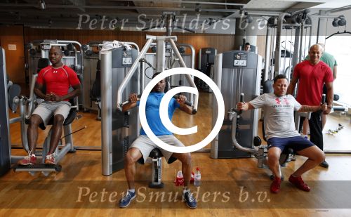 Amsterdam 23 juli 2013
Replay aan het trainen met personal trainer Oswin Beingsick.
Peter Smulders bv
