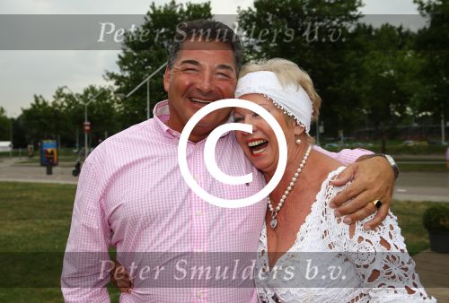 Amsterdam, 5 Augustus 2013
Premiere Circus Herman Renz
Ria Valk met een vriend
Foto Peter Smulders BV