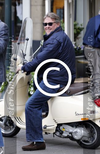 Amsterdam 24 juni 2013
Robbie Hofman op zijn vespa scooter
Peter Smulders bv