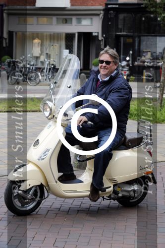 Amsterdam 24 juni 2013
Robbie Hofman op zijn vespa scooter
Peter Smulders bv