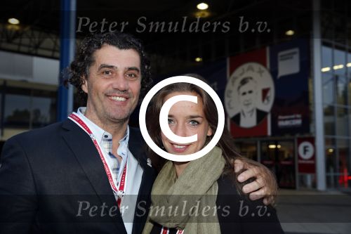 Amsterdam 3 juli 2013
Sjaak Swart 75 jaar . Hij viert dat met een wedstrijd met oud ajax spelers in het Olympisch stadion. Ron Bertelink met vriendin
Peter Smulders bv