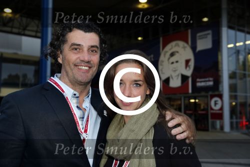 Amsterdam 3 juli 2013
Sjaak Swart 75 jaar . Hij viert dat met een wedstrijd met oud ajax spelers in het Olympisch stadion. Ron Bertelink met vriendin
Peter Smulders bv