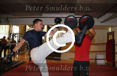 Amsterdam 23 juli 2013
Ron Link trainen met personal trainer Oswin Beingsick .
Peter Smulders bv