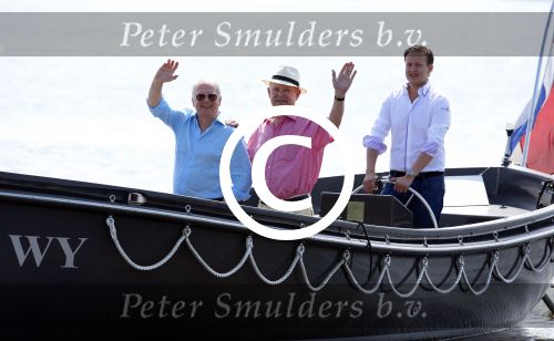Loosdrecht 22 juli 2013
Ronnie Tober en Jan Jochems op boot varen op de vecht.
Peter Smulders bv
