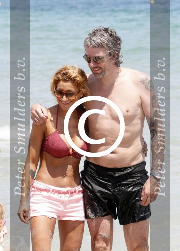 ibiza 15 juli 2013
Ruud en Aafke de wild met hun kinderen Toy Travis Johnny en Teddy op coco beach.
Peter Smulders bv