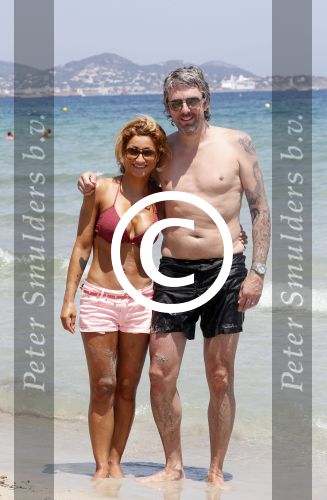 ibiza 15 juli 2013
Ruud en Aafke de wild met hun kinderen Toy Travis Johnny en Teddy op coco beach.
Peter Smulders bv