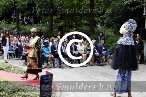 Amsterdam 1 juli 2013
Koning Willem Alexander en Koningin Maxima bij herdenking 150 jaar geleden slavernij in het oosterpark.
Peter Smulders bv