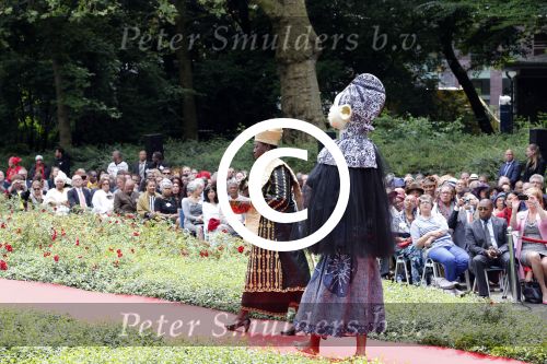 Amsterdam 1 juli 2013
Koning Willem Alexander en Koningin Maxima bij herdenking 150 jaar geleden slavernij in het oosterpark.
Peter Smulders bv