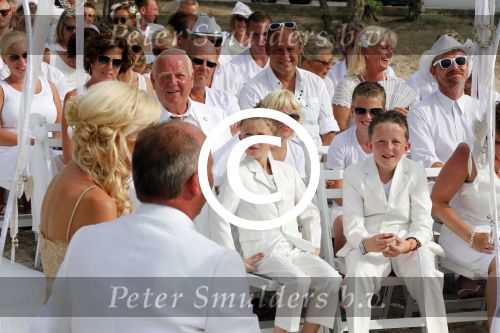 ibiza 12 juli 2013
Jan Reus en Sonja Bakker trouwen bij strandtent Sa Flama op ibiza alle 5 hun kinderen inclusief Bram zijn natuurlijk aanwezig.
Peter Smulders bv