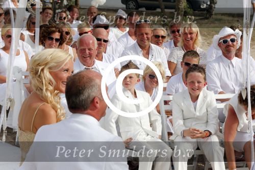 ibiza 12 juli 2013
Jan Reus en Sonja Bakker trouwen bij strandtent Sa Flama op ibiza alle 5 hun kinderen inclusief Bram zijn natuurlijk aanwezig.
Peter Smulders bv