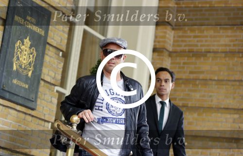 Amsterdam 26 juni 2013
Rihanna vertrekt bij het amstel hotel na haar concerten in het ziggo dome. Ze ging met de tourbus naar Keulen. Tjeerd Oosterhuis
Peter Smulders bv