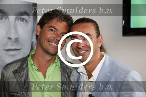 Amsterdam 21 juni 2013
Presentatie boek Tom Sebastian bij de westergasfabriek. Tom met partner Bas
Peter Smulders bv