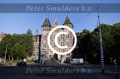 Amsterdam 25 juni 2013
Premiere Tula the Revolt in het tropenmuseum.
Peter Smulders bv