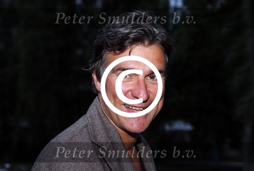 Amsterdam 3 juli 2013
Sjaak Swart 75 jaar . Hij viert dat met een wedstrijd met oud ajax spelers in het Olympisch stadion. Viggo waas en Peter Heerschop
Peter Smulders bv