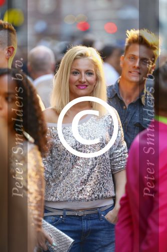 AMSTERDAM - Bij het Tuschinski Theater is de premiere van Behind the Candelabra. Met op de rode loper  Winston Post is met partner Denise van Rijswijk.