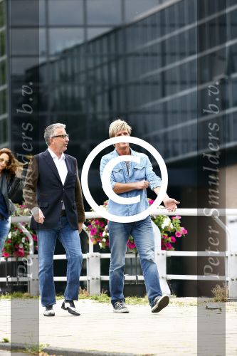 Amsterdam 17 juni 2014
Rob janssen (voetbalmakelaar) met zijn vrouw en Wim Kieft met zijn vriendin ( donker jasje)