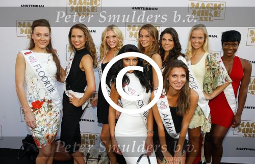 Amsterdam 1 juli 2015
Premiere Magic Mike XXL in Tuschinski in aanwezigheid van de cast met Channing Tatum Matt Bomer Joe Manganiello Adam RodriguezAmber Heard Jada Pinkett Smith en regisseur Gregory Jacobs. finalisten Miss Nederland Adriana Mosk