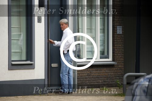 Aalsmeer 9 juli 2015
Bonnie st Claire en haar man Anne-Jan Jongbloed zijn verhuisd naar hun nieuwe huis.