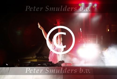ibiza 1 augustus 2015
Armin v Buuren treedt op met zijn state of trance show in hotel Ushuaia op ibiza