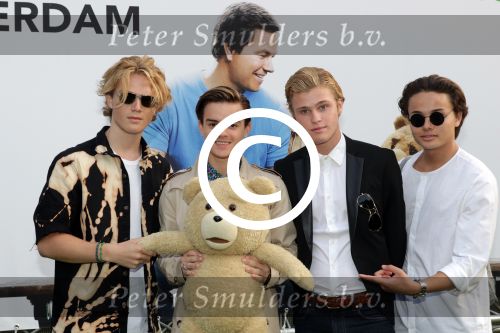 Amsterdam, 3 Augustus 2015
Premiere Speelfilm TED2
B-Brave