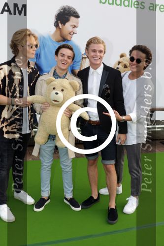 Amsterdam, 3 Augustus 2015
Premiere Speelfilm TED2
B-Brave