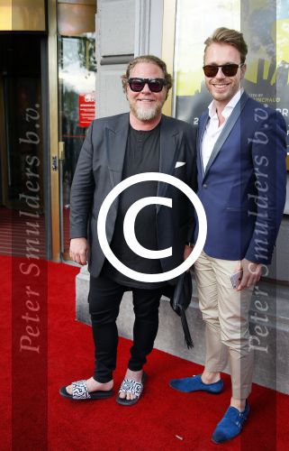 Amsterdam 25 juni 2015 
Premiere circus in carre. Bastiaan v Schaijk met een kennis