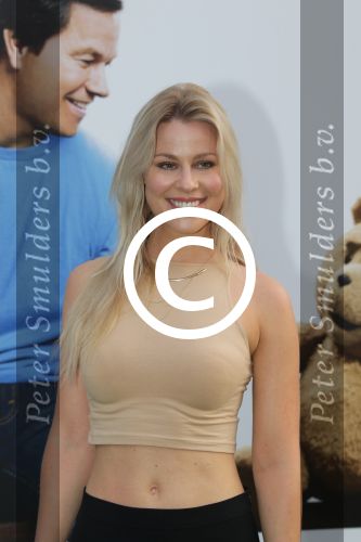 Amsterdam, 3 Augustus 2015
Premiere Speelfilm TED2
Celine Huijsmans