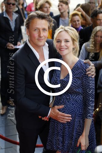 Amsterdam 14 juli 2015  
Premiere de Reunie in Tuschinski met in de hoofdrollen Daan Schuurmans en Thekla Reuten.
Thekla is zwanger en haar vriend Gijs Naber is er ook alsmede de zwangere Bracha v Doesburgh.