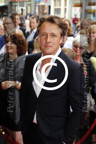 Amsterdam 14 juli 2015  
Premiere de Reunie in Tuschinski met in de hoofdrollen Daan Schuurmans en Thekla Reuten.
Thekla is zwanger en haar vriend Gijs Naber is er ook alsmede de zwangere Bracha v Doesburgh.