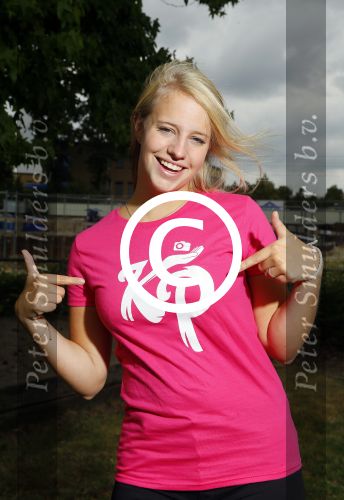 Bunnik 12 juli 2015
Enzo Knol en Dee v d Zeeuw met hun kleding.