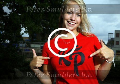 Bunnik 12 juli 2015
Enzo Knol en Dee v d Zeeuw met hun kleding.