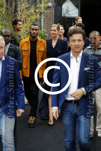Amsterdam 13 juli 2015
Modeshow Maria Cle Leal tijdens de Amsterdam fashion week in aanwezigheid van Doutzen Kroes en Sunnery James.