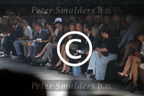 Amsterdam 13 juli 2015
Modeshow Maria Cle Leal tijdens de Amsterdam fashion week in aanwezigheid van Doutzen Kroes en Sunnery James.